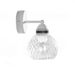 צמוד לקיר ״סולידו״