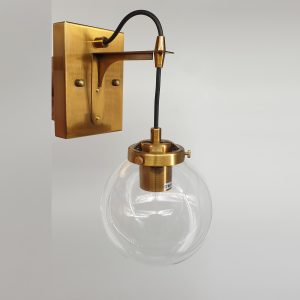 צמוד לקיר ״ראונה״