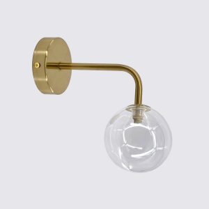 צמוד לקיר "מארקו"