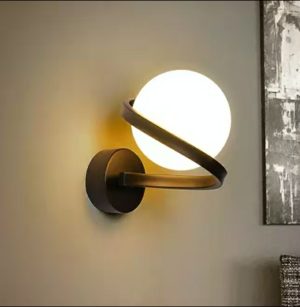 צמוד לקיר ״סטאר״